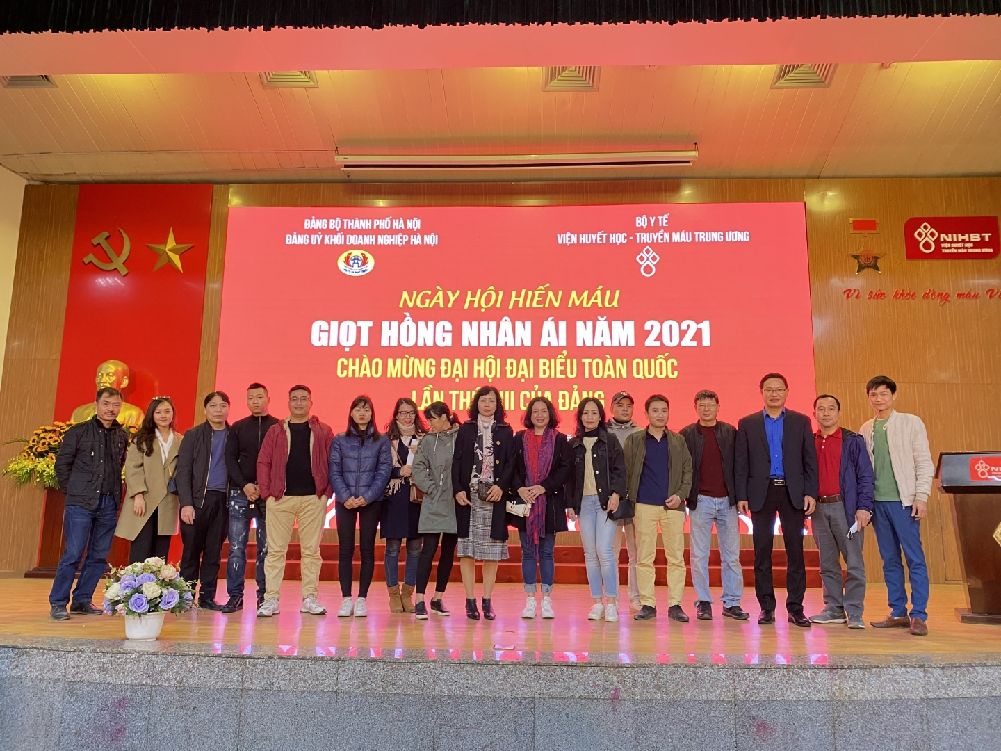 NGÀY HỘI HIẾN MÁU TÌNH NGUYỆN NĂM 2021 của các CBCNV ct - Công ty Bia Việt Hà