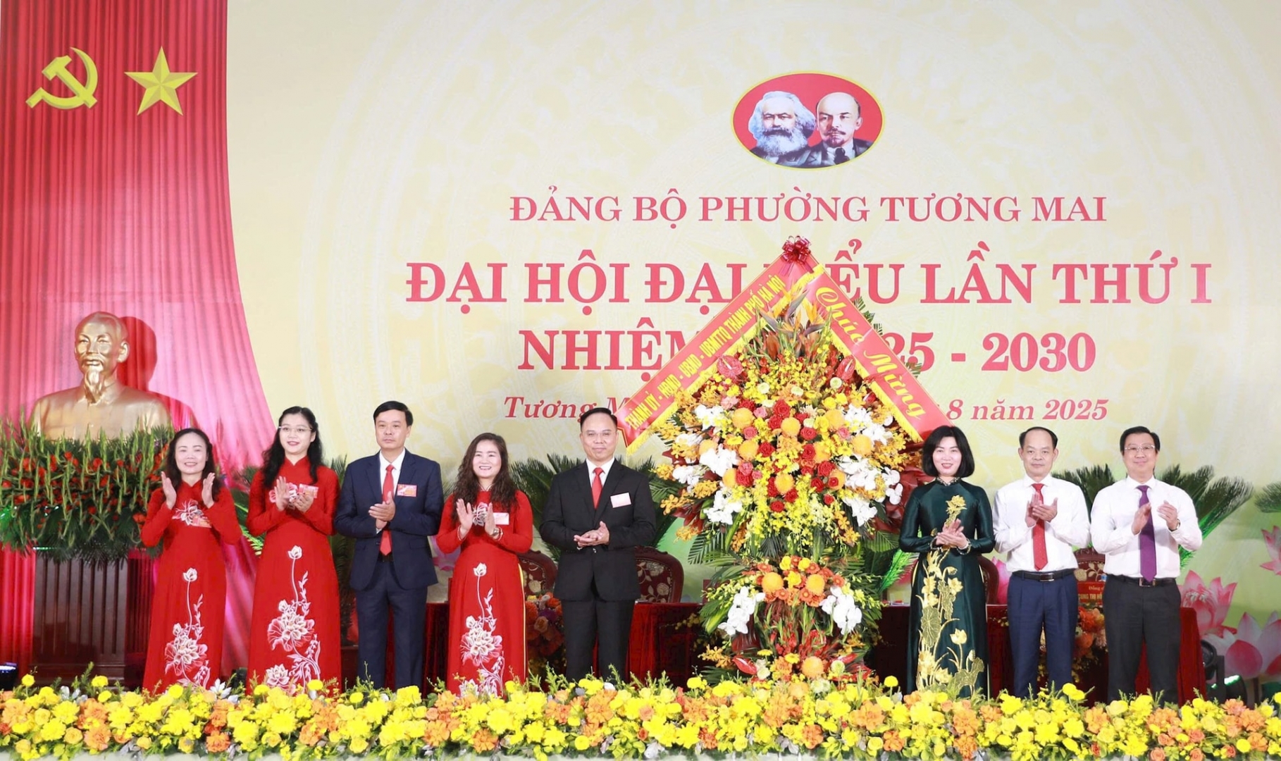 Đại hội Đảng bộ P.Tương Mai lần thứ I, NK 2025-2030 - Công ty Cổ phần Kinh doanh và Đầu tư Việt Hà